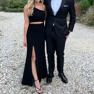 Sandra gown from Cinq à Sept - one shoulder - size small